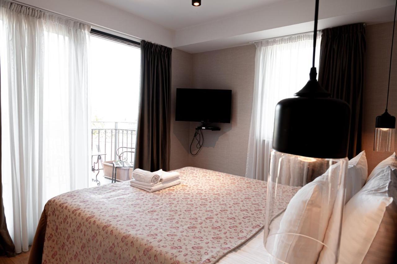 Hotel Winoterra Tbilisi Esterno foto