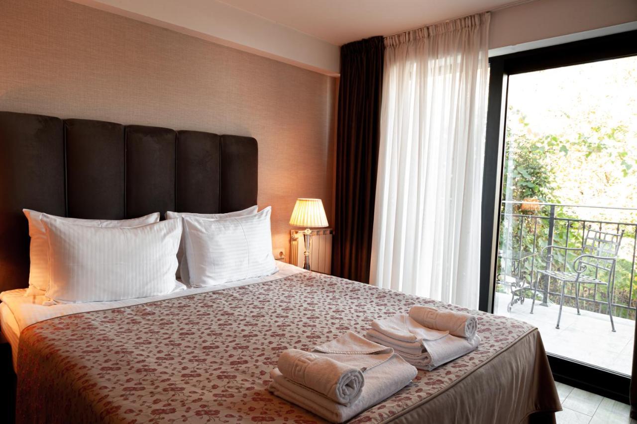 Hotel Winoterra Tbilisi Esterno foto