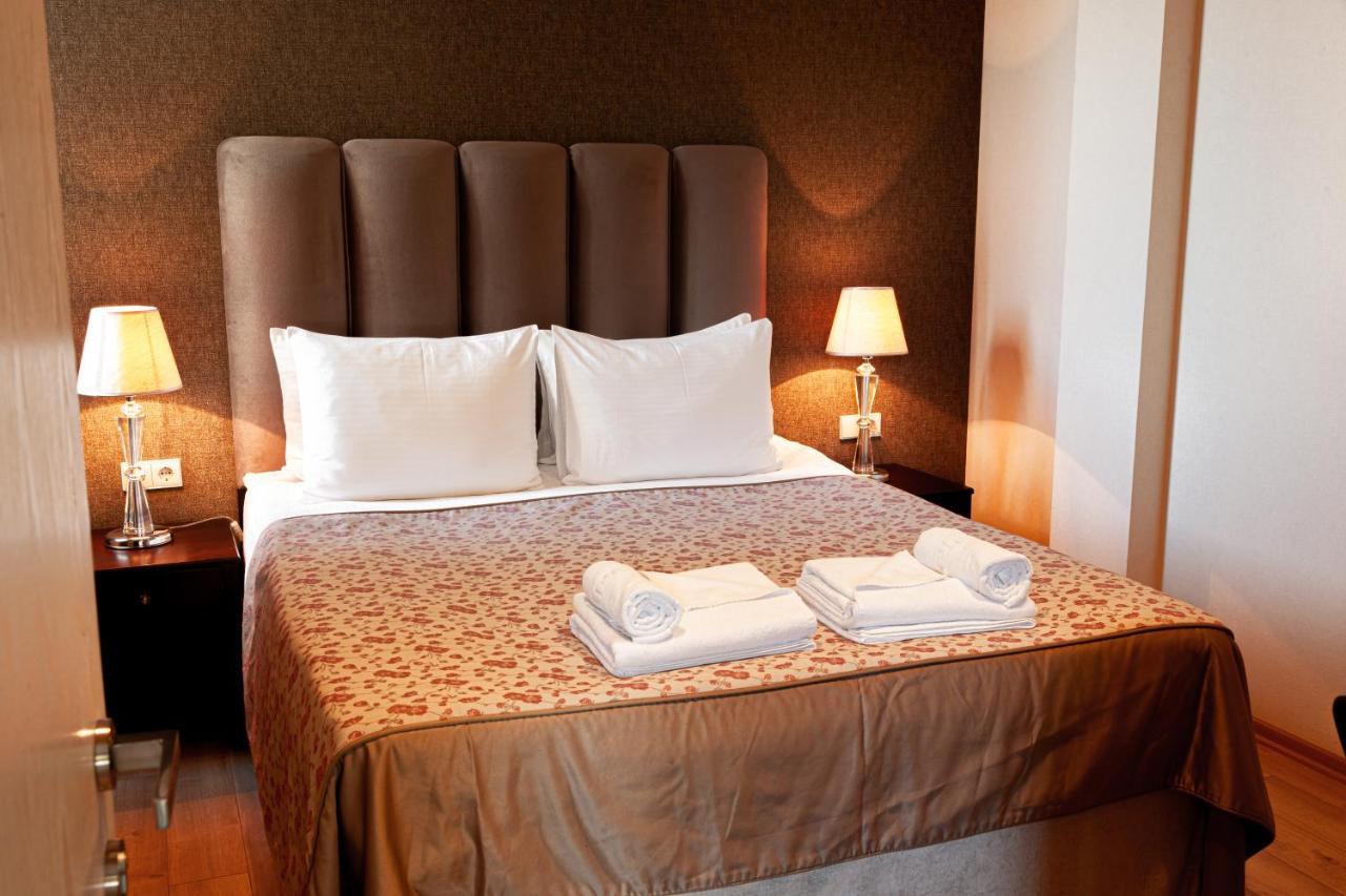 Hotel Winoterra Tbilisi Esterno foto